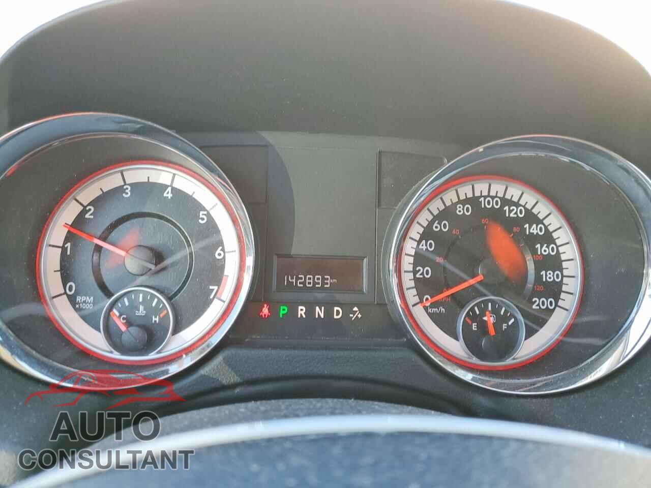 DODGE CARAVAN 2011 - 2D4RN4DG3BR653618