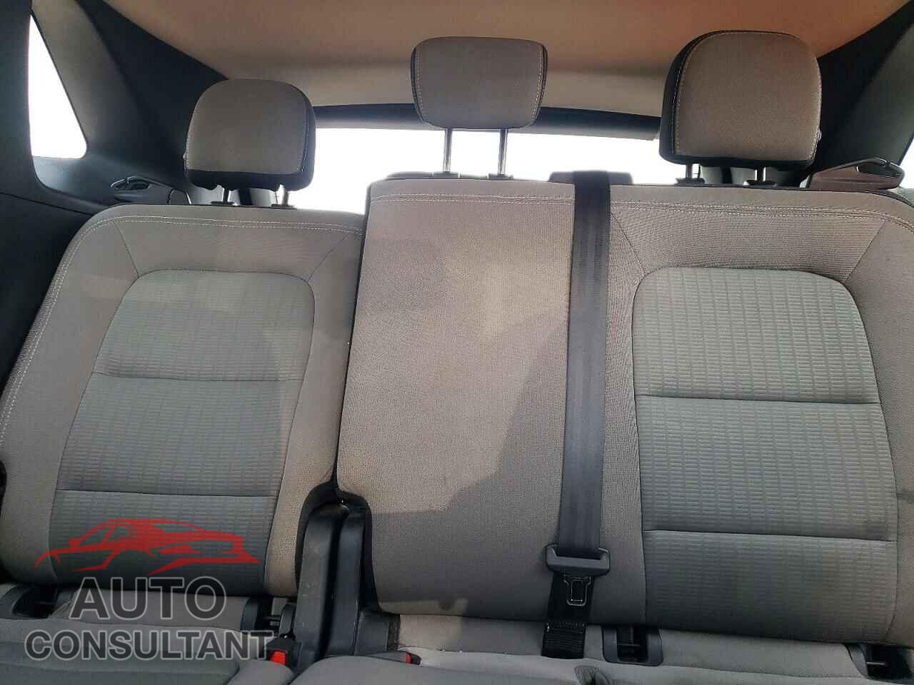 FORD ESCAPE 2020 - 1FMCU0F62LUA22894
