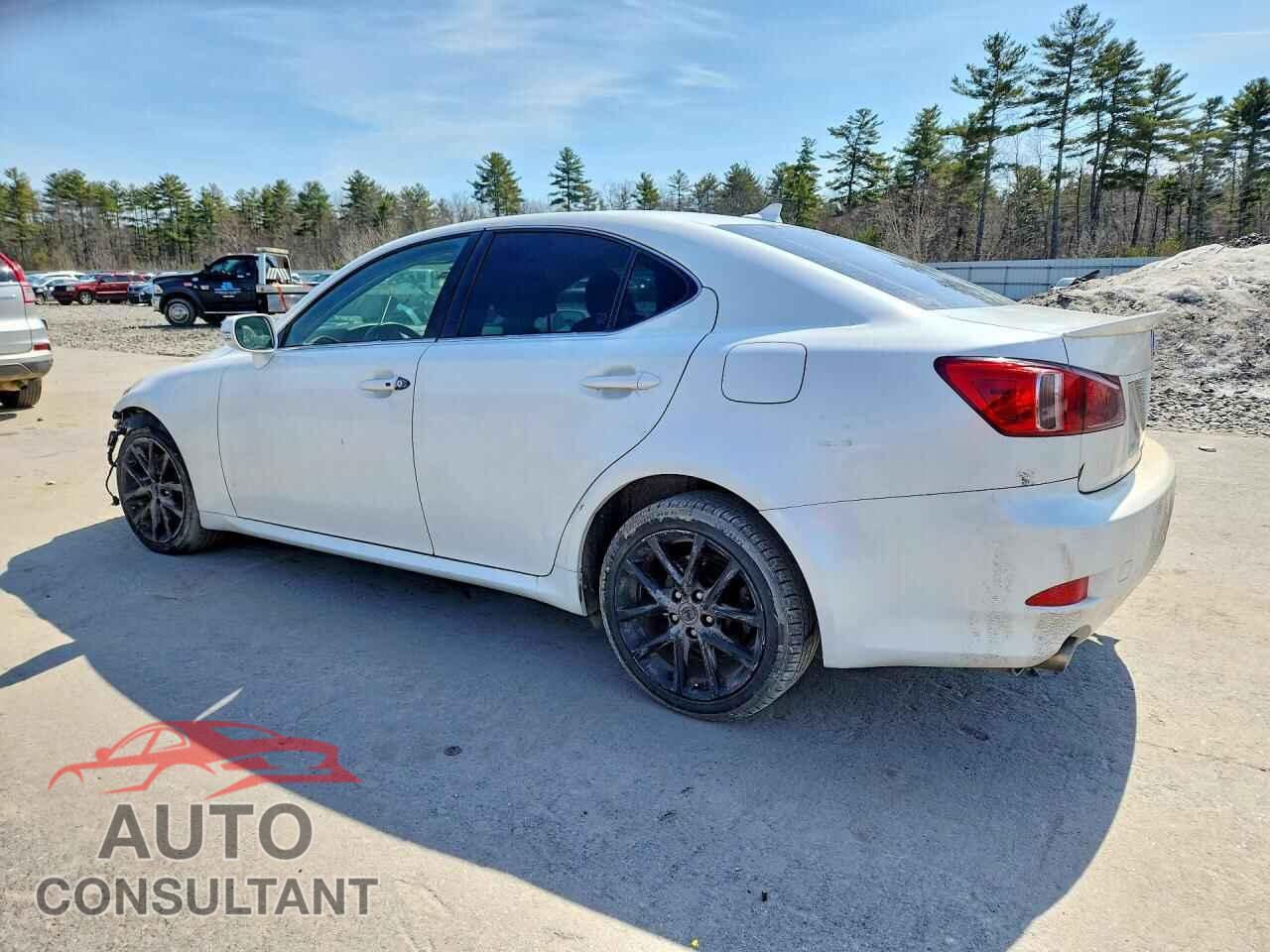 LEXUS IS 2012 - JTHCF5C2XC5060511