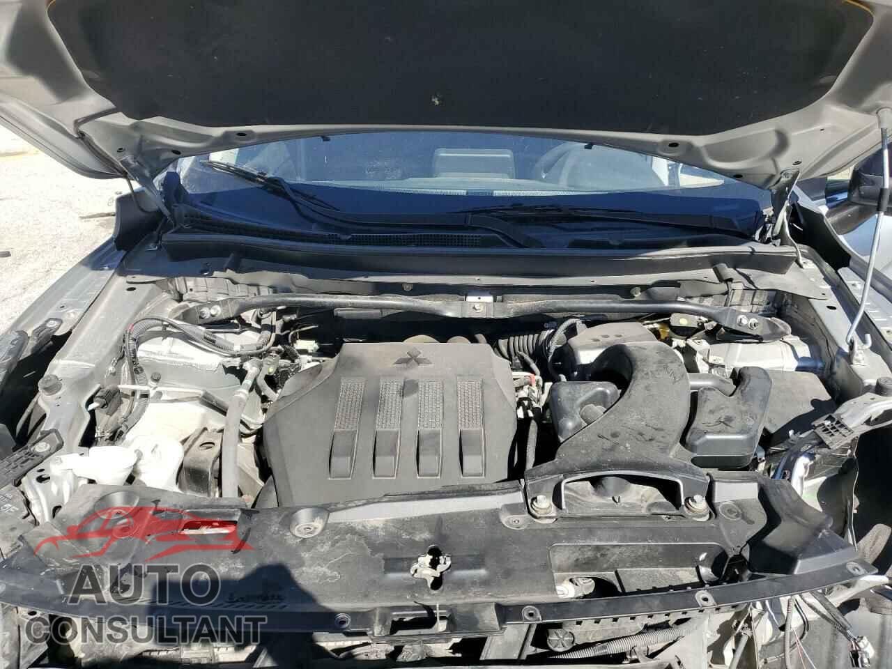 MITSUBISHI ECLIPSE 2018 - JA4AT4AA2JZ046978