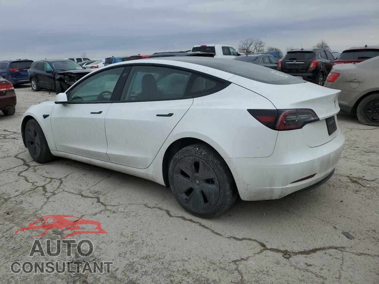 TESLA MODEL 3 2023 - 5YJ3E1EA5PF405935