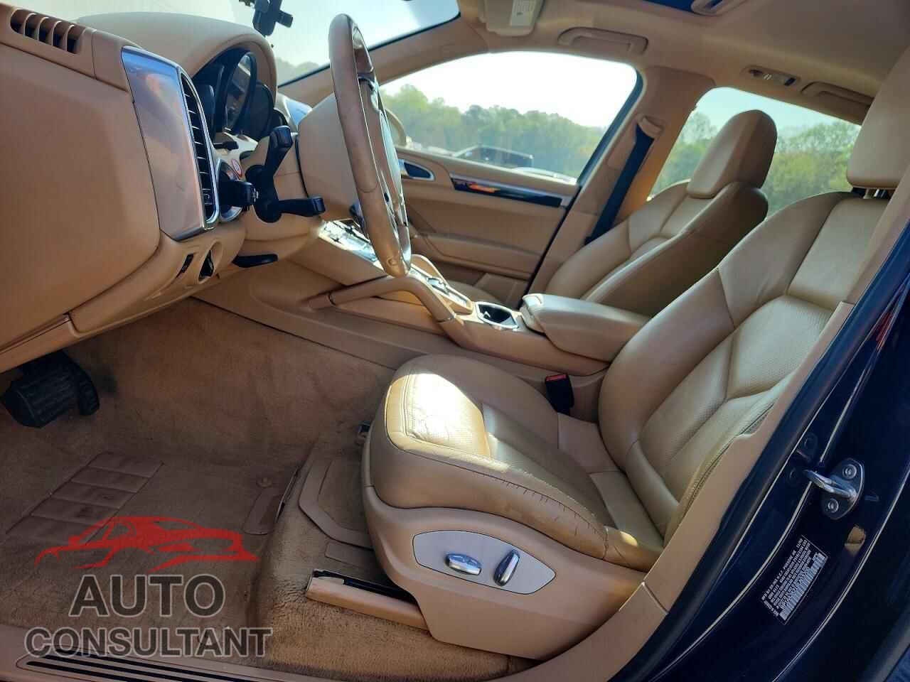 PORSCHE CAYENNE 2011 - WP1AA2A21BLA03700
