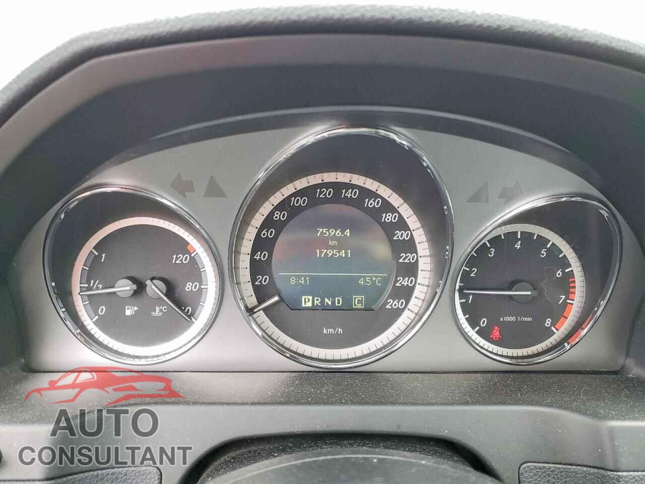 MERCEDES-BENZ C-CLASS 2010 - WDDGF8FB5AF459100