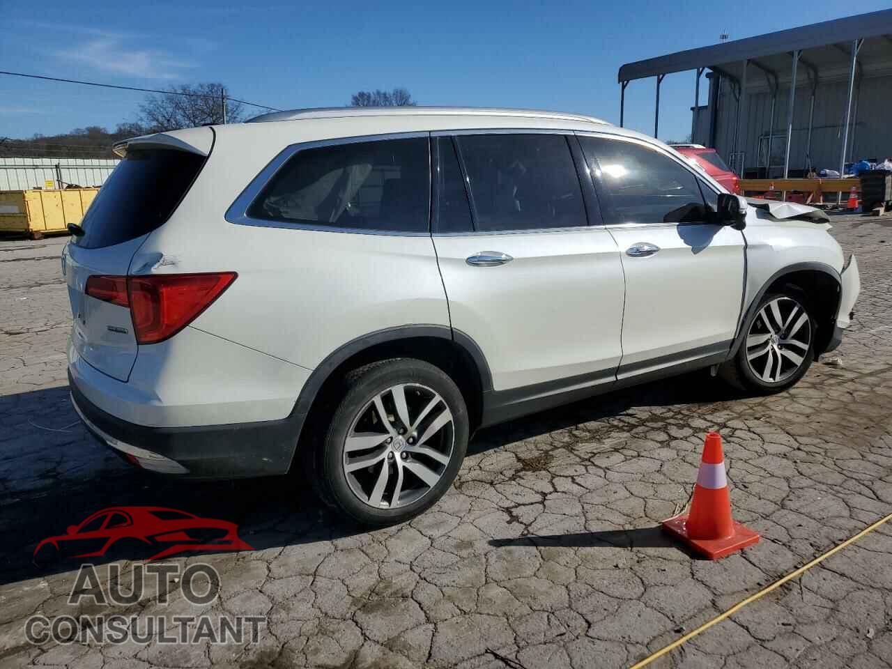 HONDA PILOT 2017 - 5FNYF5H96HB014922