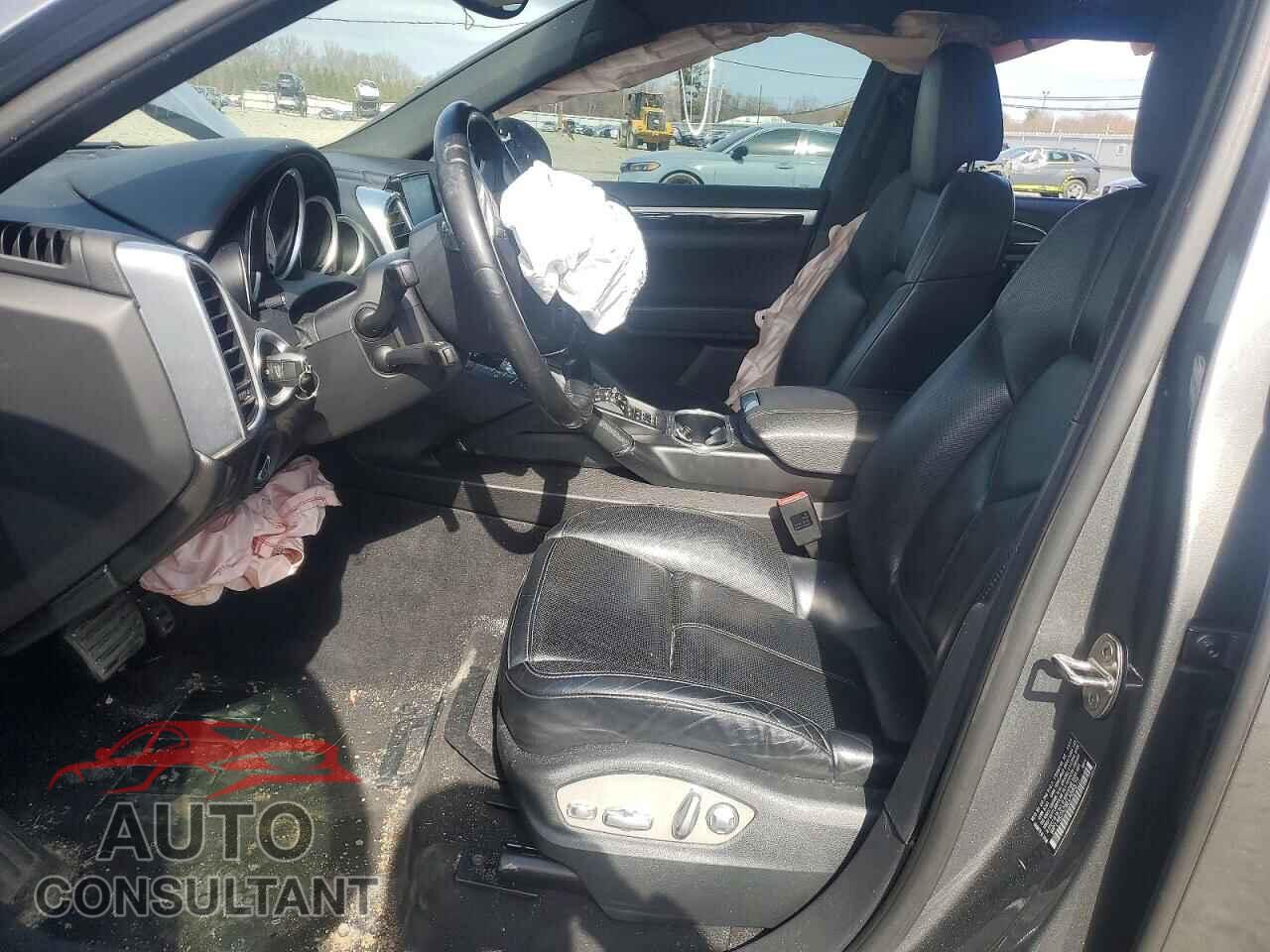 PORSCHE CAYENNE 2014 - WP1AB2A28ELA58579