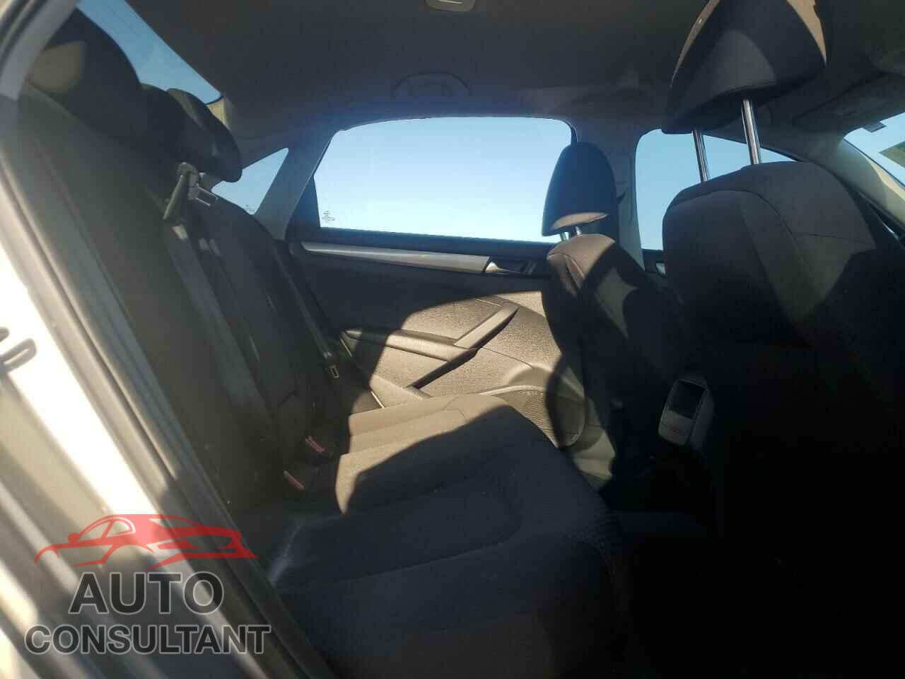 VOLKSWAGEN PASSAT 2012 - 1VWAP7A30CC017723