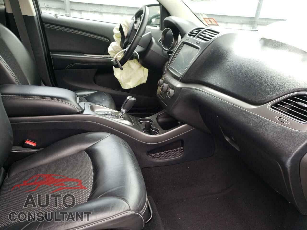 DODGE JOURNEY 2017 - 3C4PDCGG8HT536748