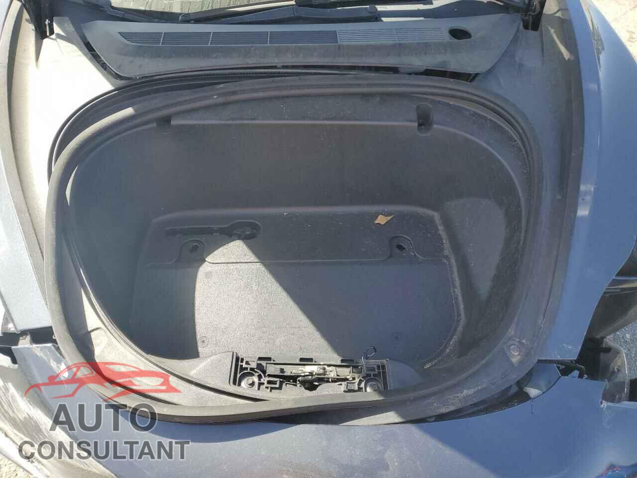 TESLA MODEL 3 2020 - 5YJ3E1EA4LF630390