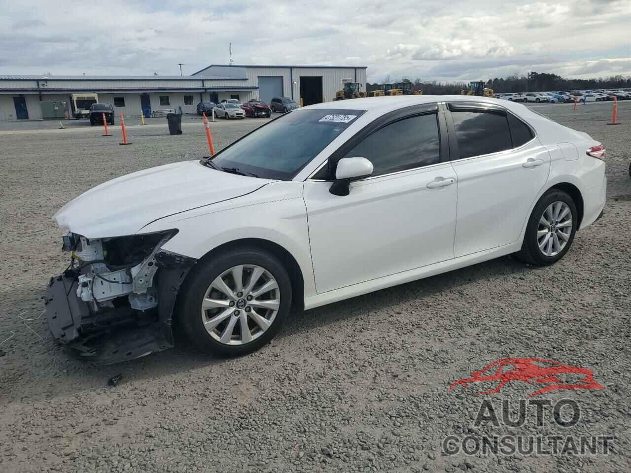 TOYOTA CAMRY 2018 - 4T1B11HK4JU617893