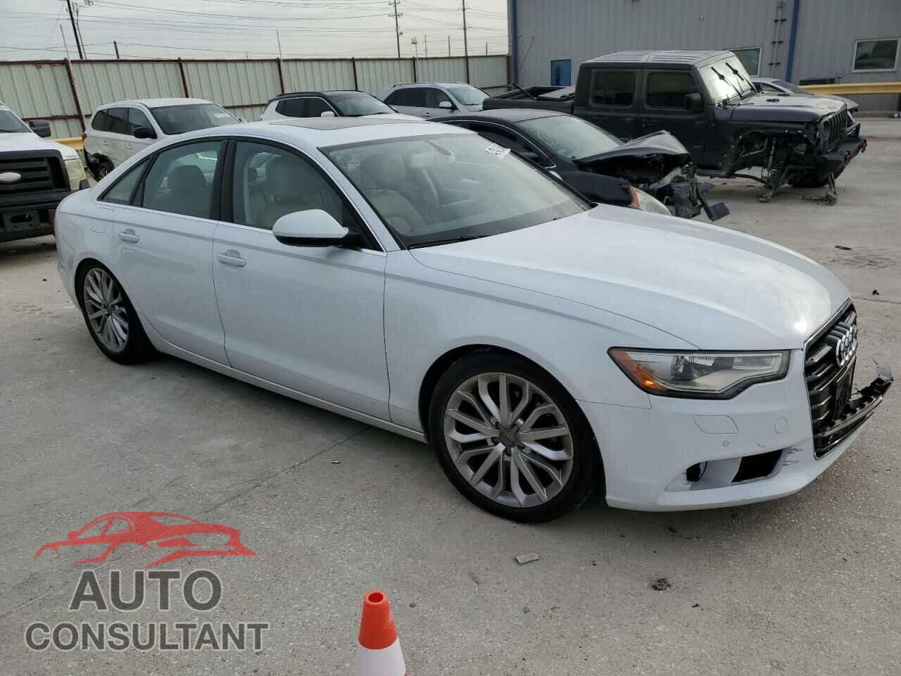 AUDI A6 2013 - WAUDFAFC1DN109497