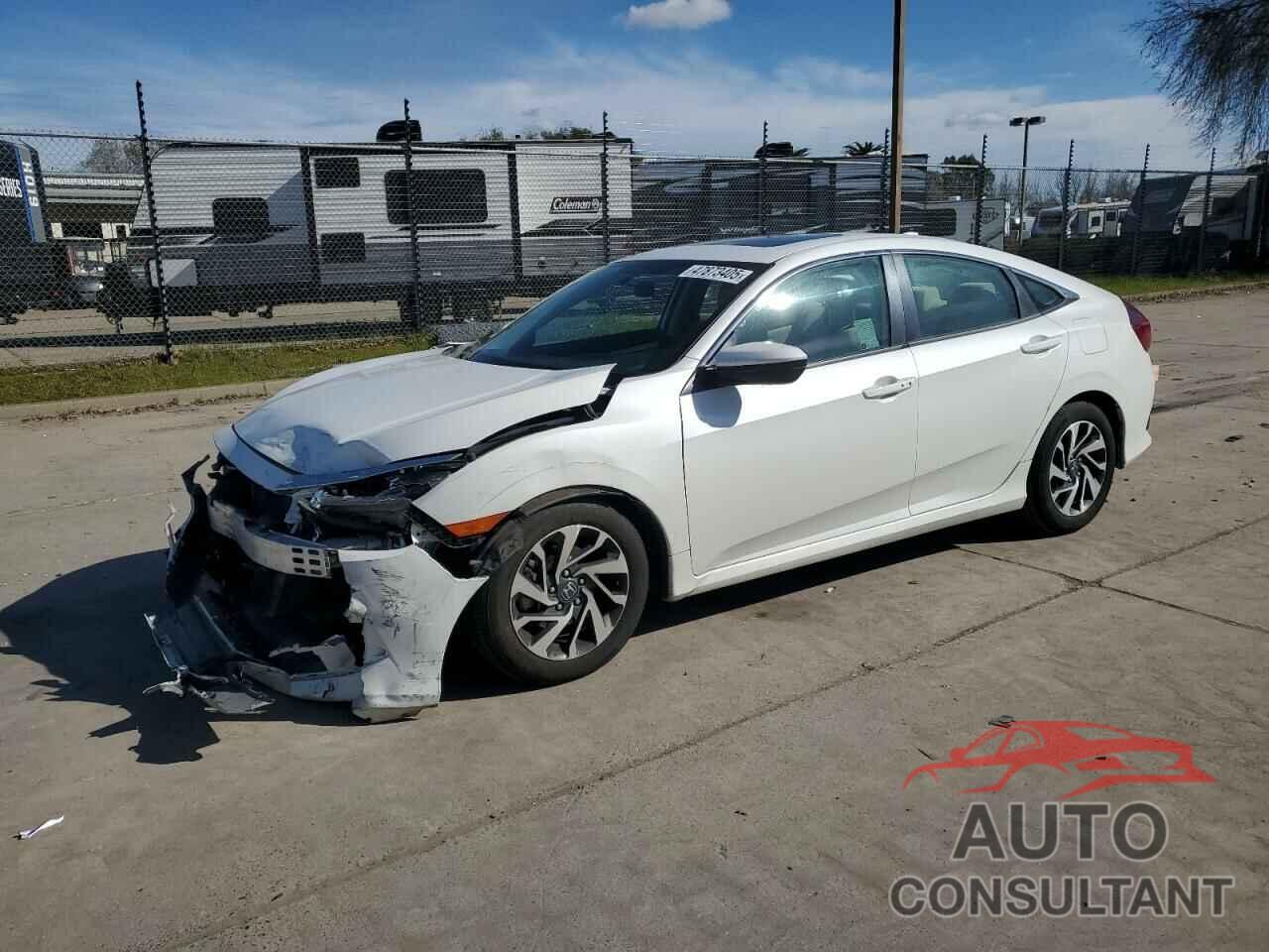 HONDA CIVIC 2018 - 19XFC2F74JE209249