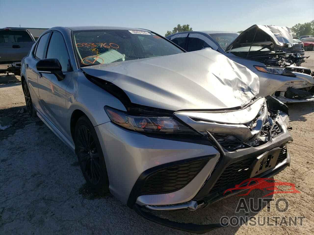 TOYOTA CAMRY 2022 - 4T1G31AK1NU033760