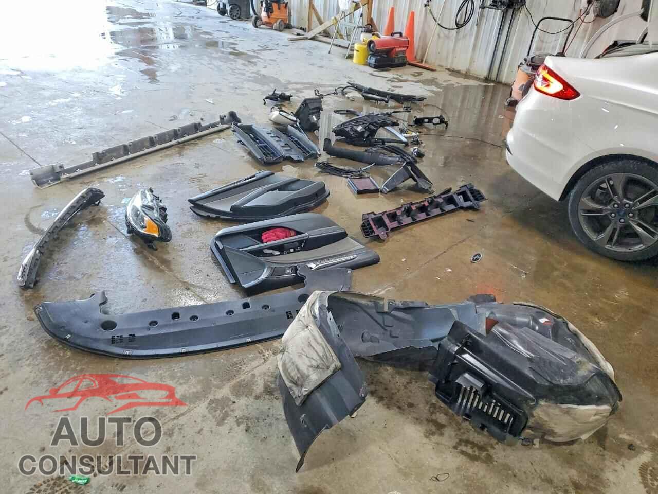 FORD FUSION 2017 - 3FA6P0VP9HR185596