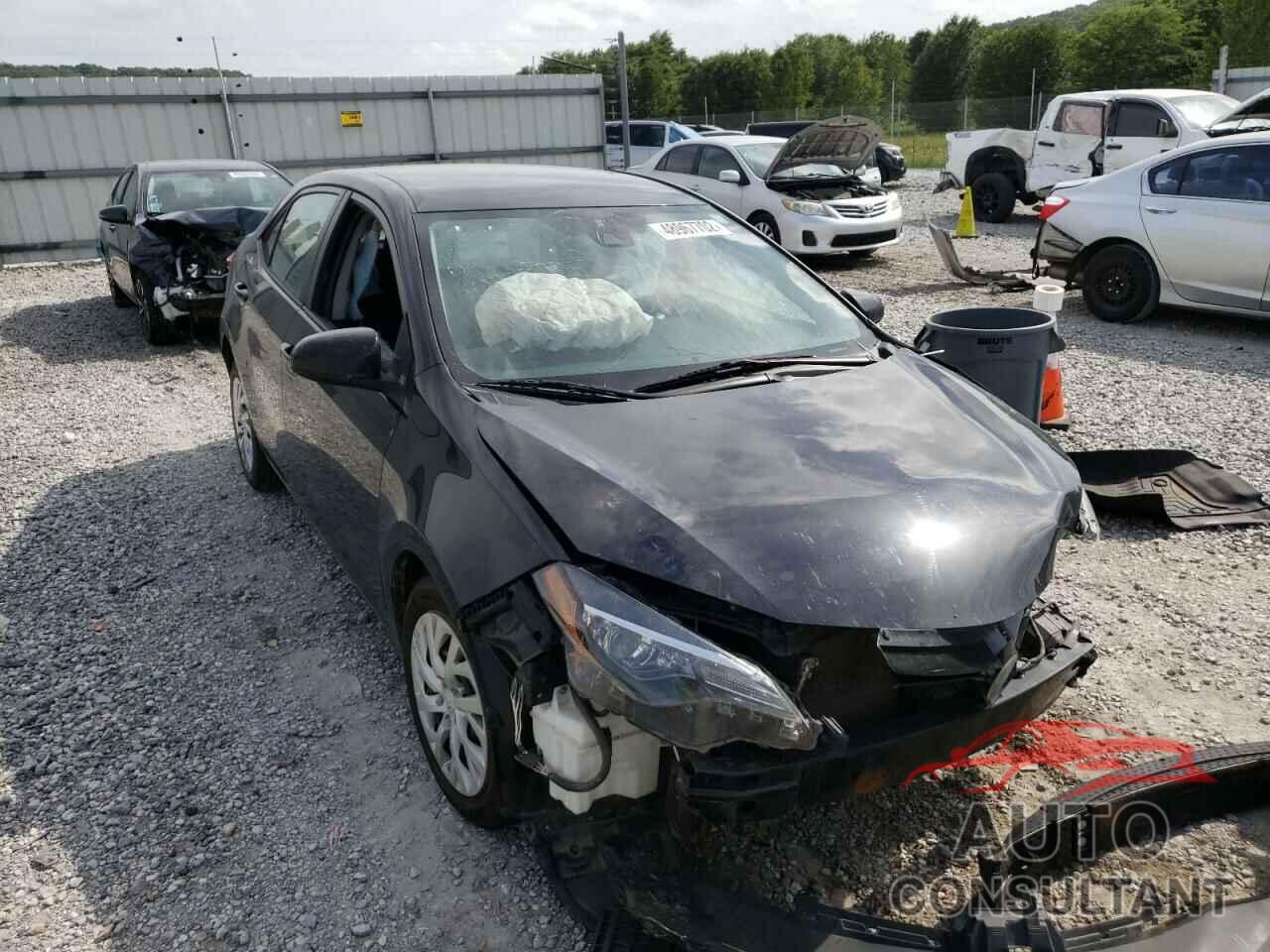 TOYOTA COROLLA 2018 - 5YFBURHE2JP766997