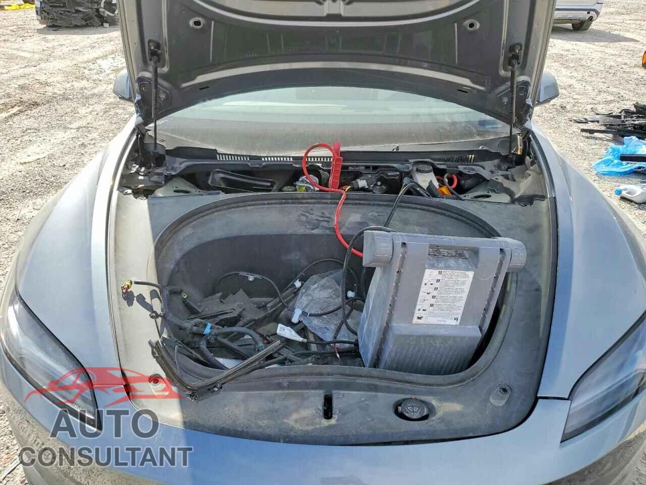 TESLA MODEL 3 2025 - 5YJ3E1EA4SF936388