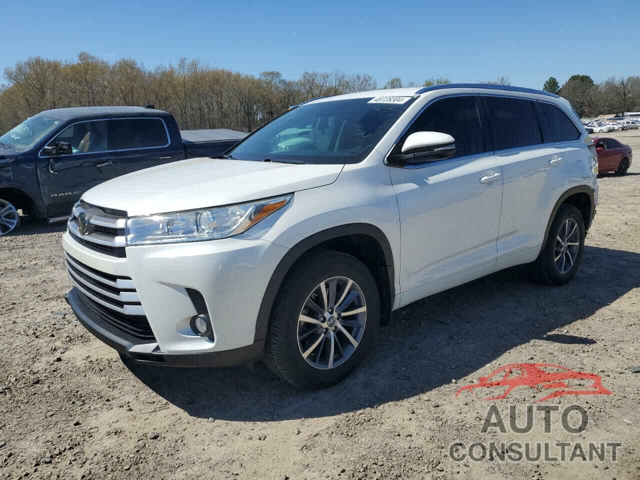 TOYOTA HIGHLANDER 2018 - 5TDJZRFH8JS876874