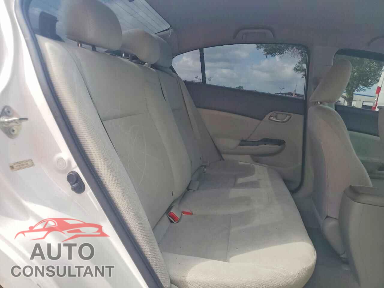 HONDA CIVIC 2012 - 19XFB2F50CE070497