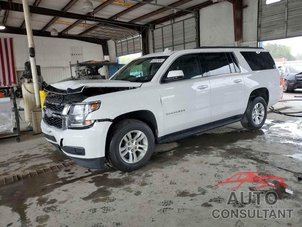 CHEVROLET SUBURBAN 2019 - 1GNSKHKC5KR199500