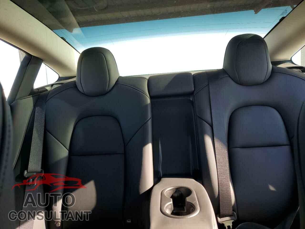 TESLA MODEL 3 2023 - 5YJ3E1EAXPF642114