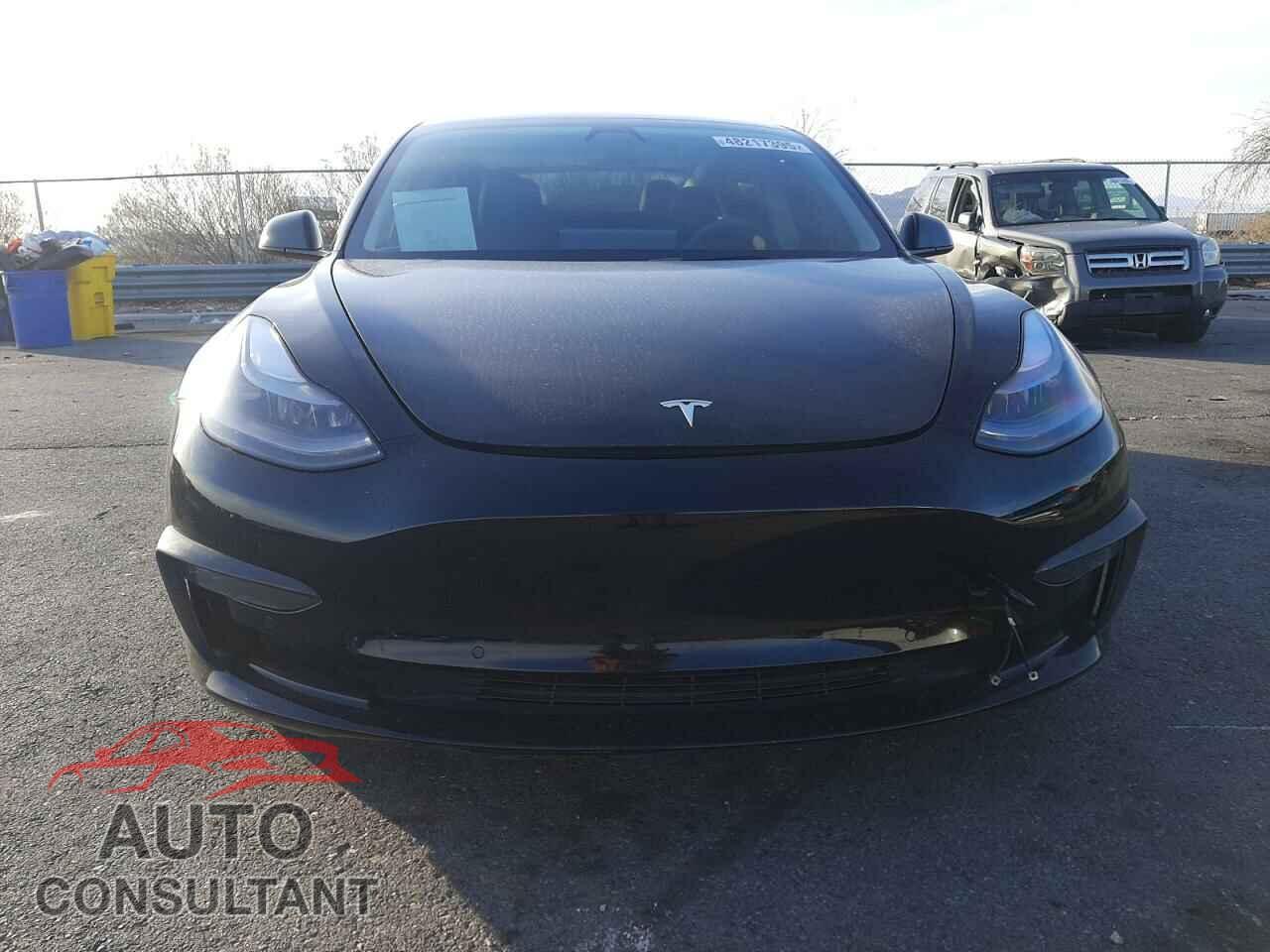 TESLA MODEL 3 2021 - 5YJ3E1EC5MF093659