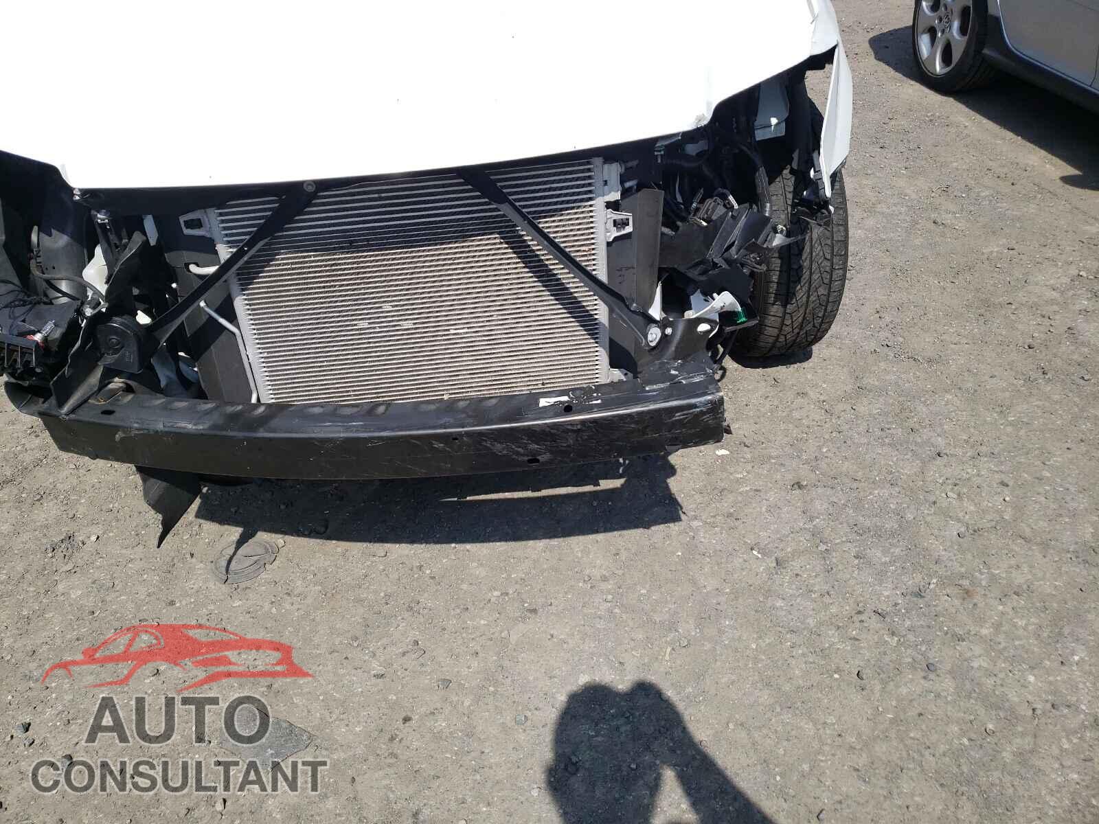DODGE GRAND CARA 2019 - 2C4RDGBG9KR783018