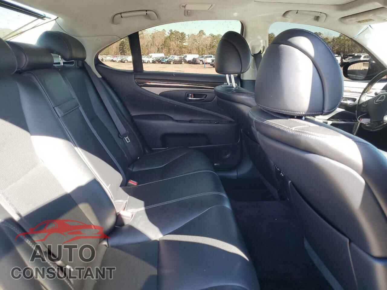 LEXUS LS460 2013 - JTHCL5EF3D5018305