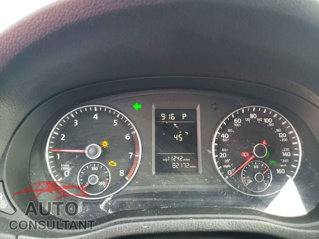 VOLKSWAGEN PASSAT 2014 - 1VWAT7A36EC112186