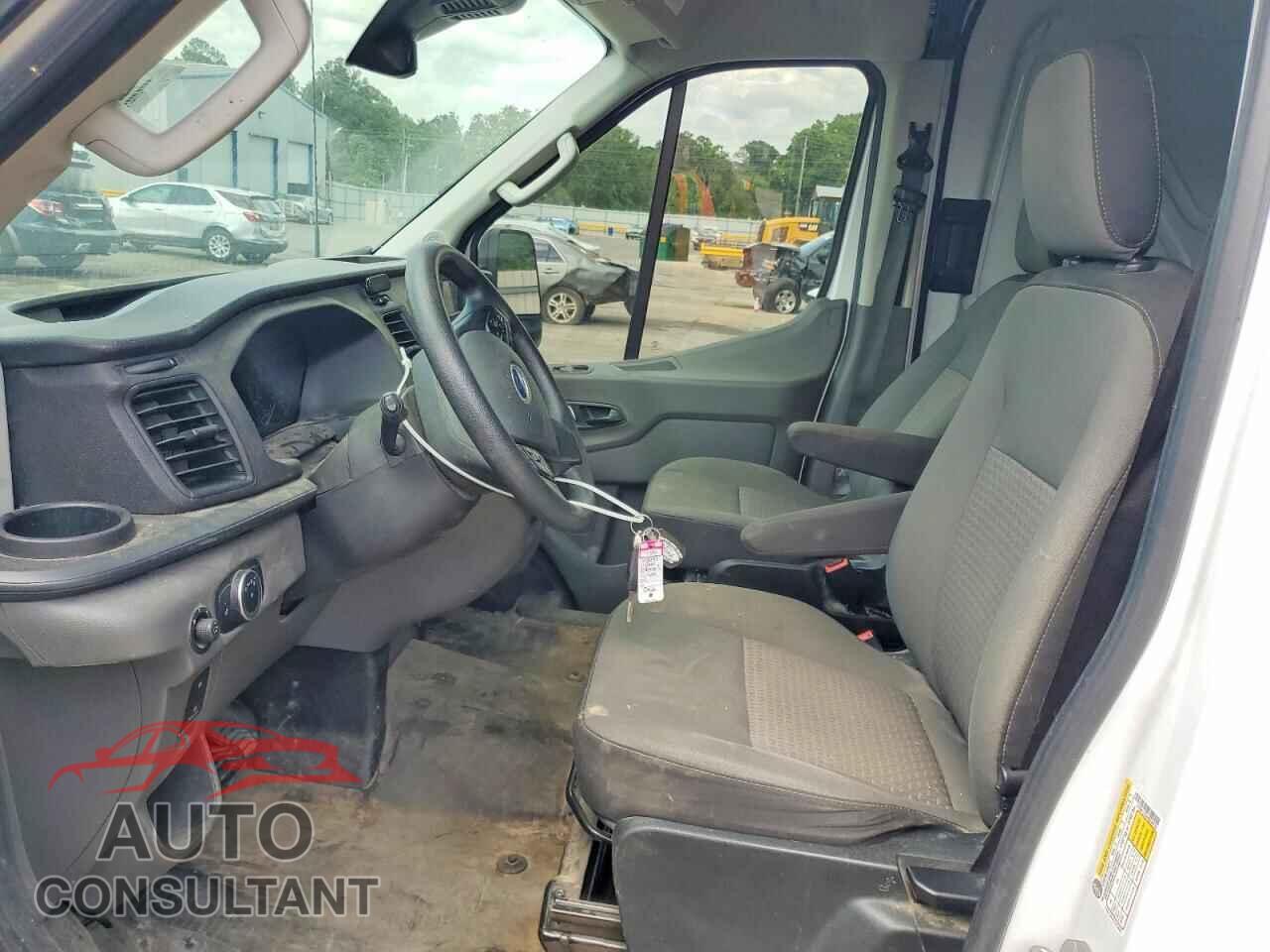 FORD TRANSIT 2023 - 1FTBR1C8XPKC00730