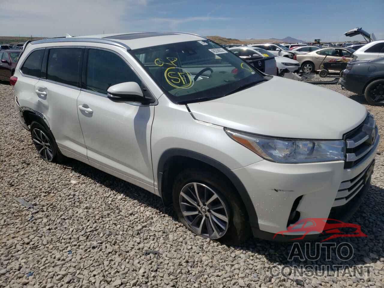 TOYOTA HIGHLANDER 2017 - 5TDJZRFH0HS389761