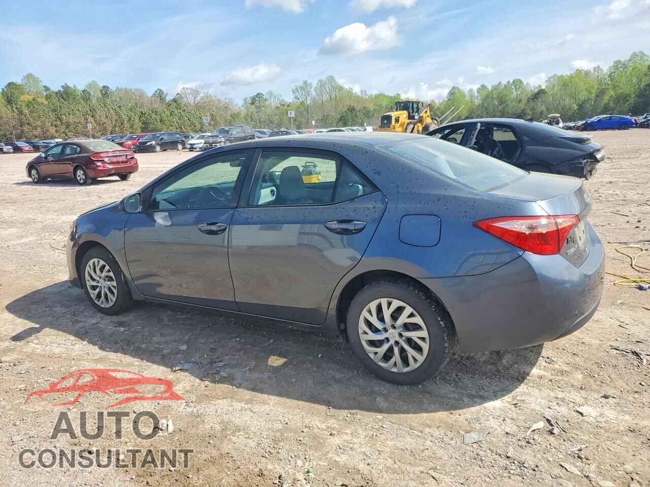 TOYOTA COROLLA 2018 - 2T1BURHE5JC016302