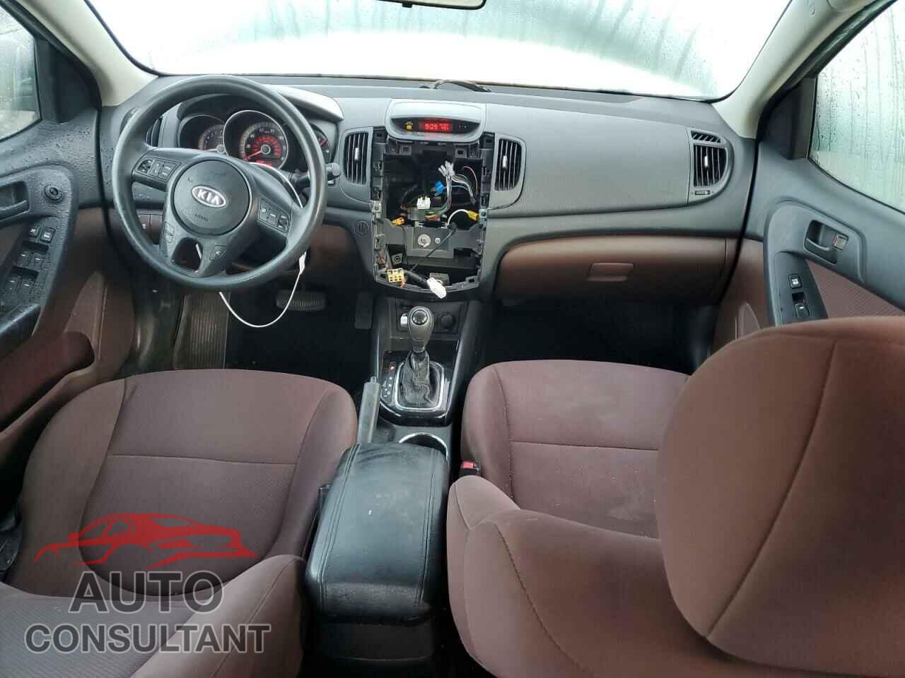 KIA FORTE 2011 - KNAFU4A27B5404132