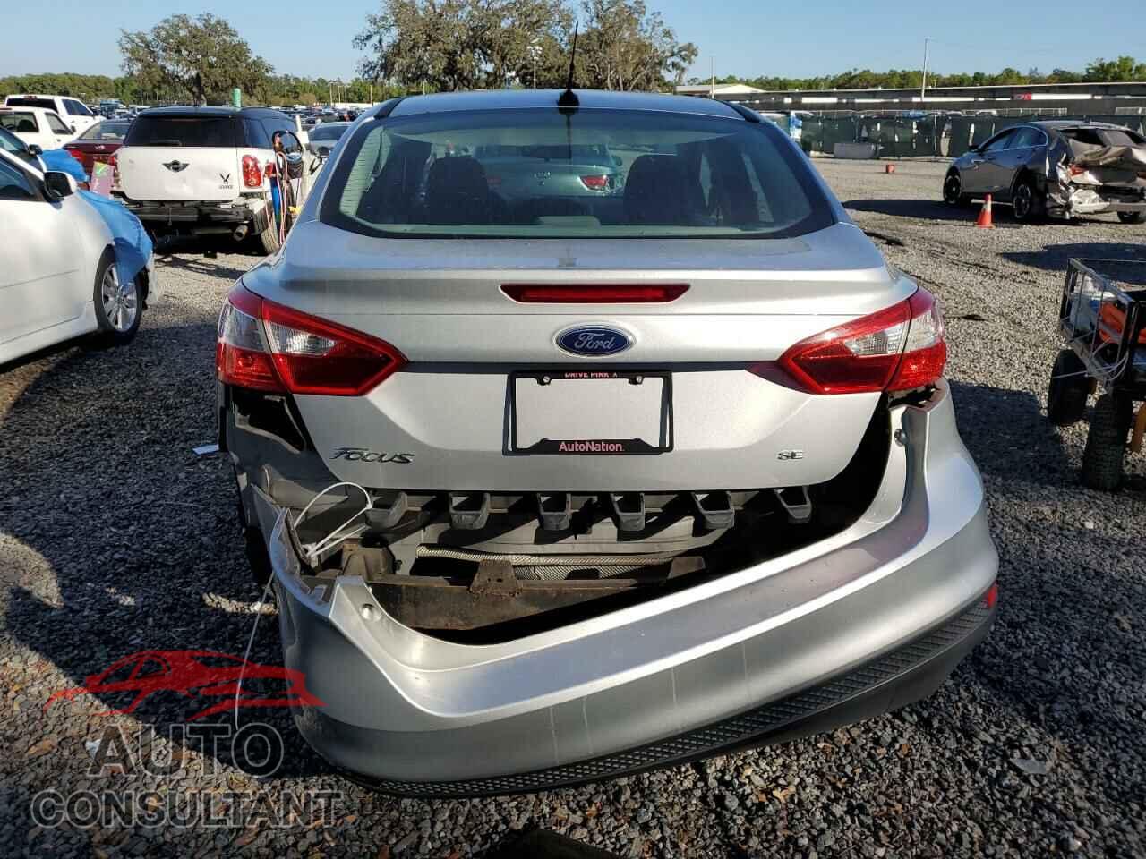 FORD FOCUS 2014 - 1FADP3F26EL324203