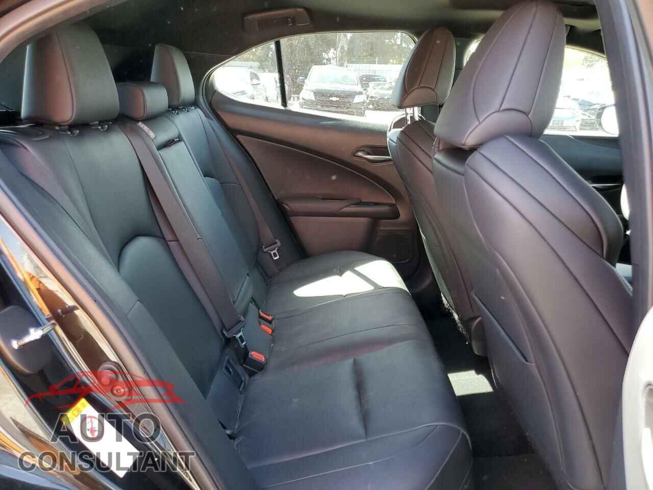 LEXUS UX 200 2019 - JTHY3JBH1K2017592