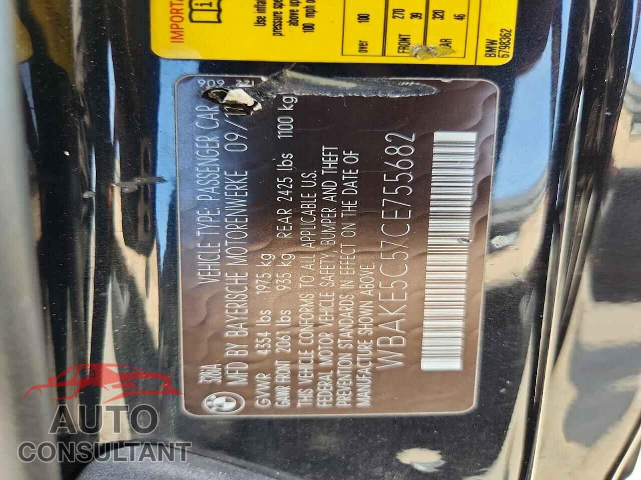 BMW 3 SERIES 2012 - WBAKE5C57CE755682