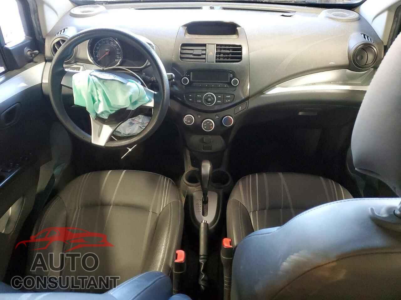 CHEVROLET SPARK 2015 - KL8CB6S91FC756796