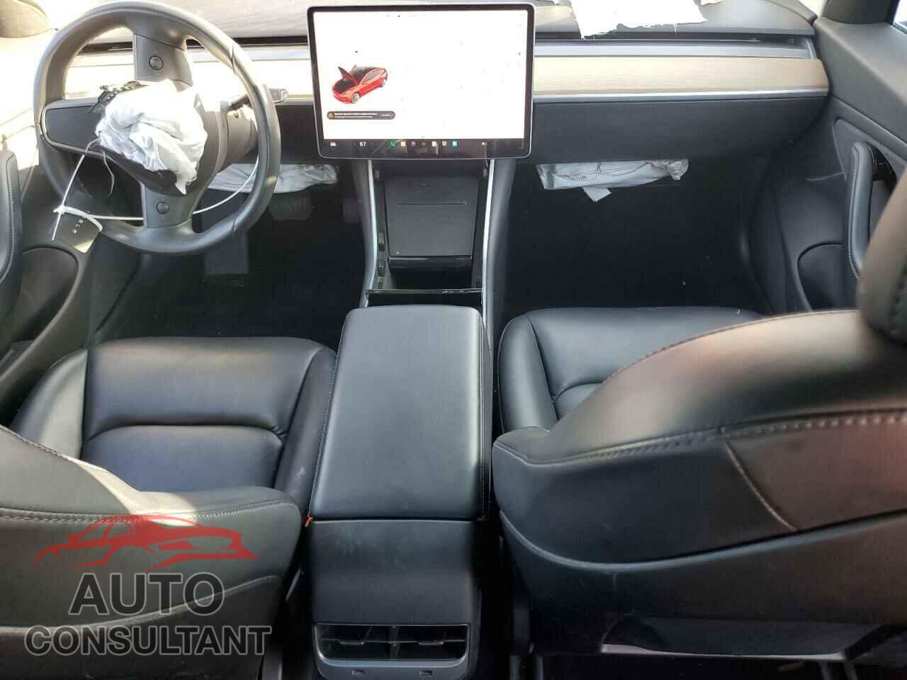 TESLA MODEL 3 2018 - 5YJ3E1EA3JF102921