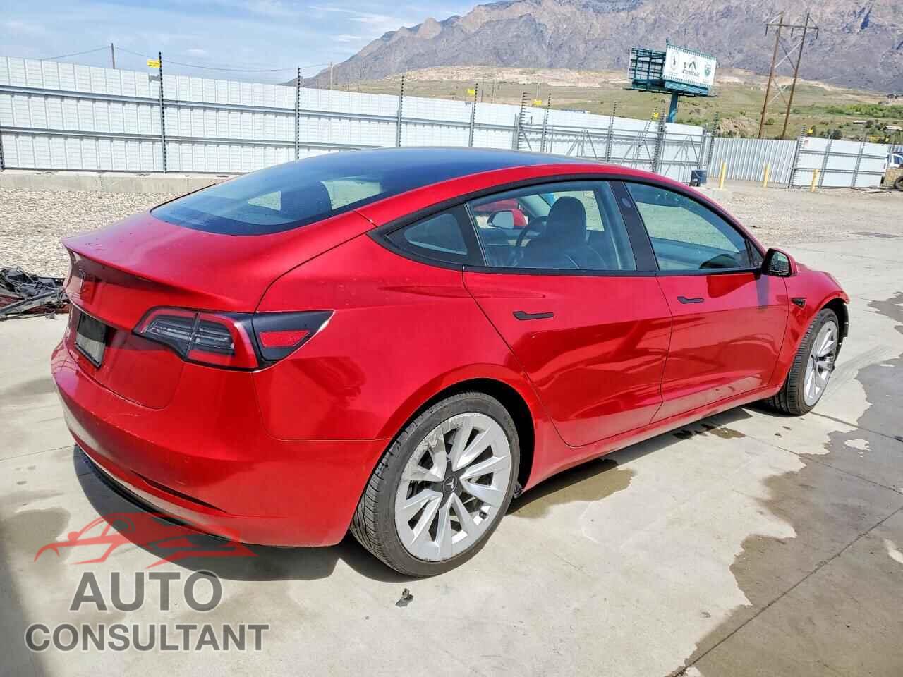TESLA MODEL 3 2022 - 5YJ3E1EA8NF369140
