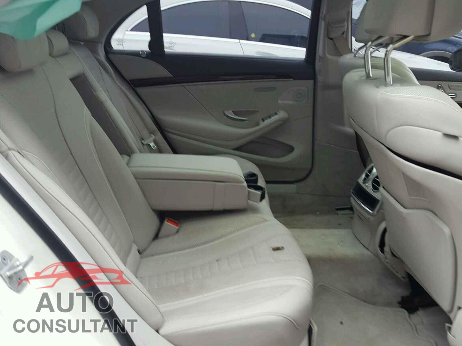 MERCEDES-BENZ S CLASS 2014 - WDDUG8CB2EA026017
