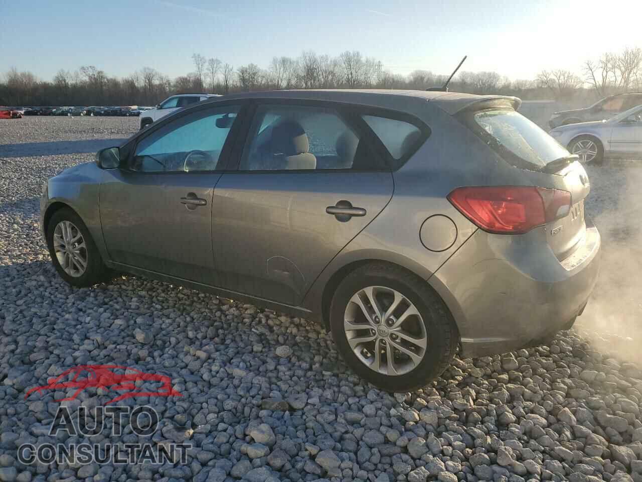 KIA FORTE 2011 - KNAFU5A21B5408778