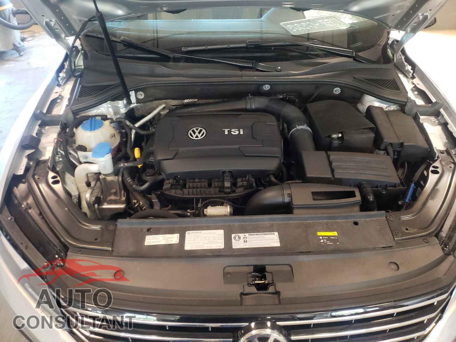 VOLKSWAGEN PASSAT 2017 - 1VWBT7A34HC068133