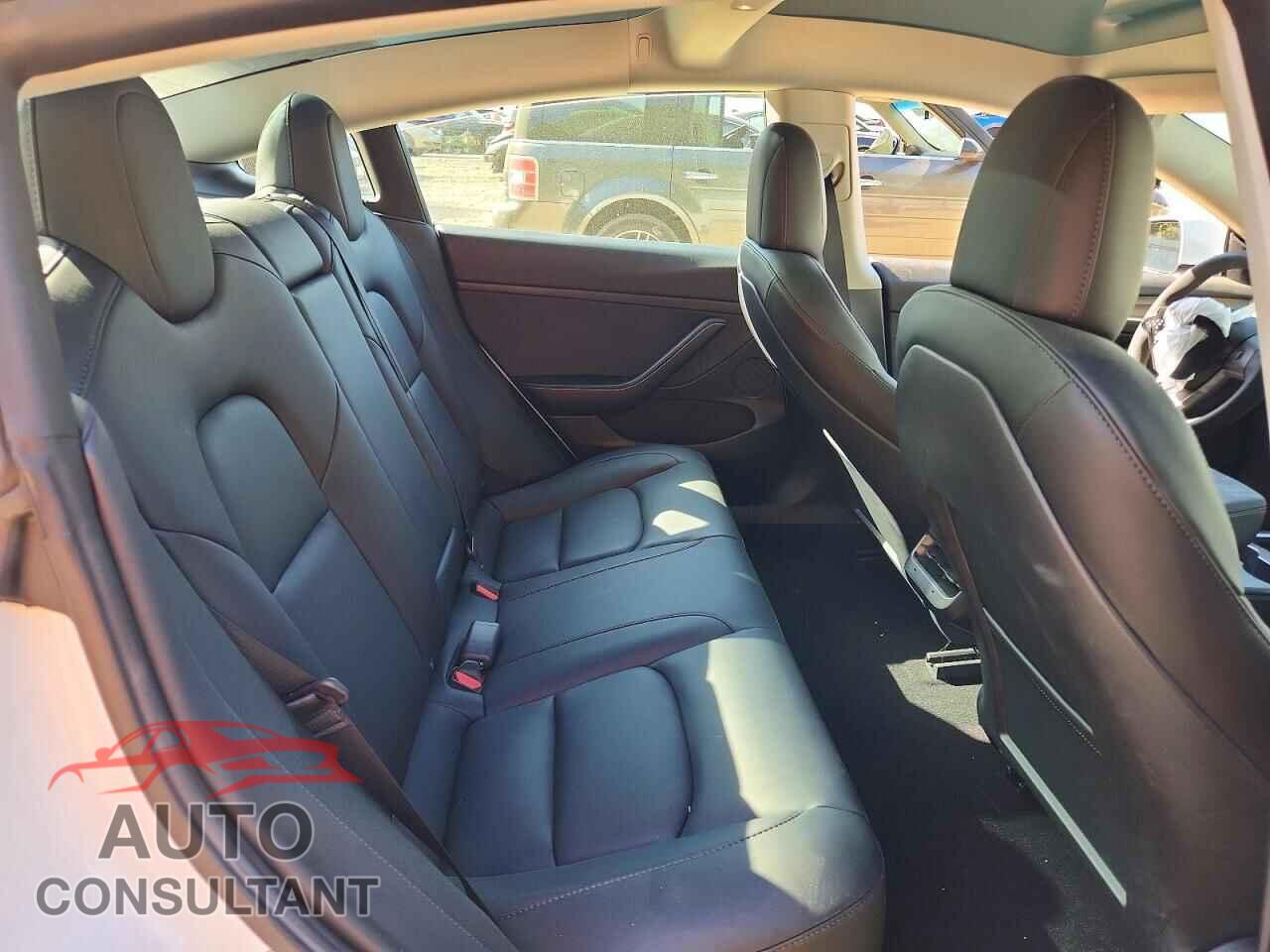 TESLA MODEL 3 2022 - 5YJ3E1EA2NF317650