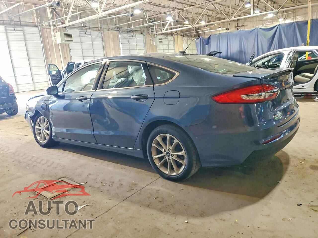FORD FUSION 2019 - 3FA6P0SU3KR185238
