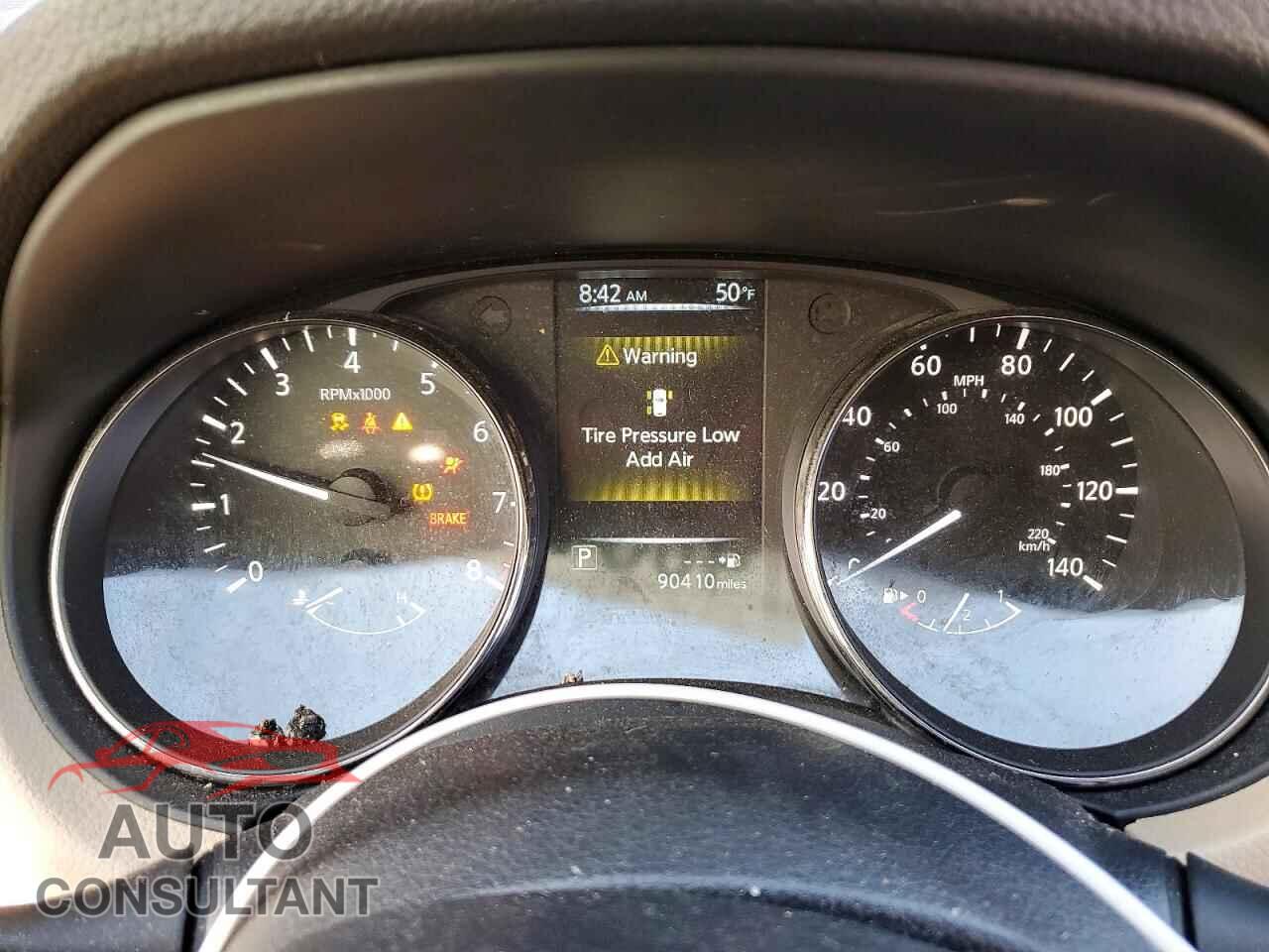 NISSAN ROGUE 2017 - KNMAT2MT6HP564833