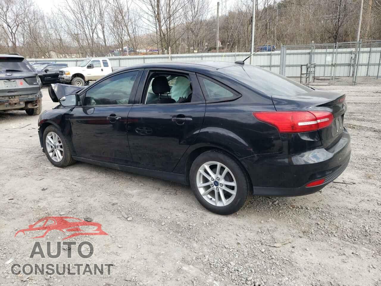 FORD FOCUS 2015 - 1FADP3F23FL227610