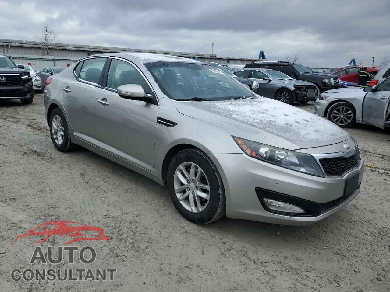 KIA OPTIMA 2013 - 5XXGM4A79DG250010
