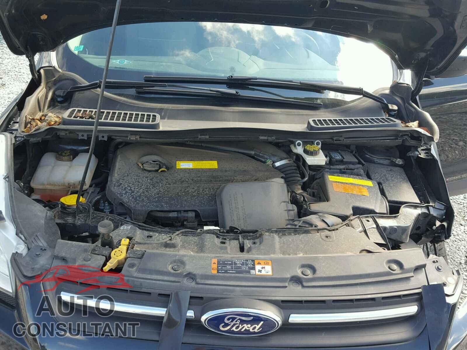 FORD ESCAPE SE 2015 - 1FMCU0GX1FUB71471