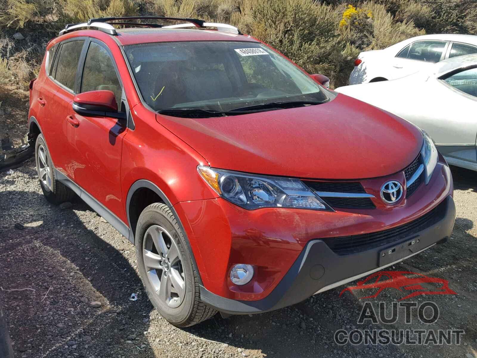 TOYOTA RAV4 XLE 2015 - 2T3RFREV8FW399579