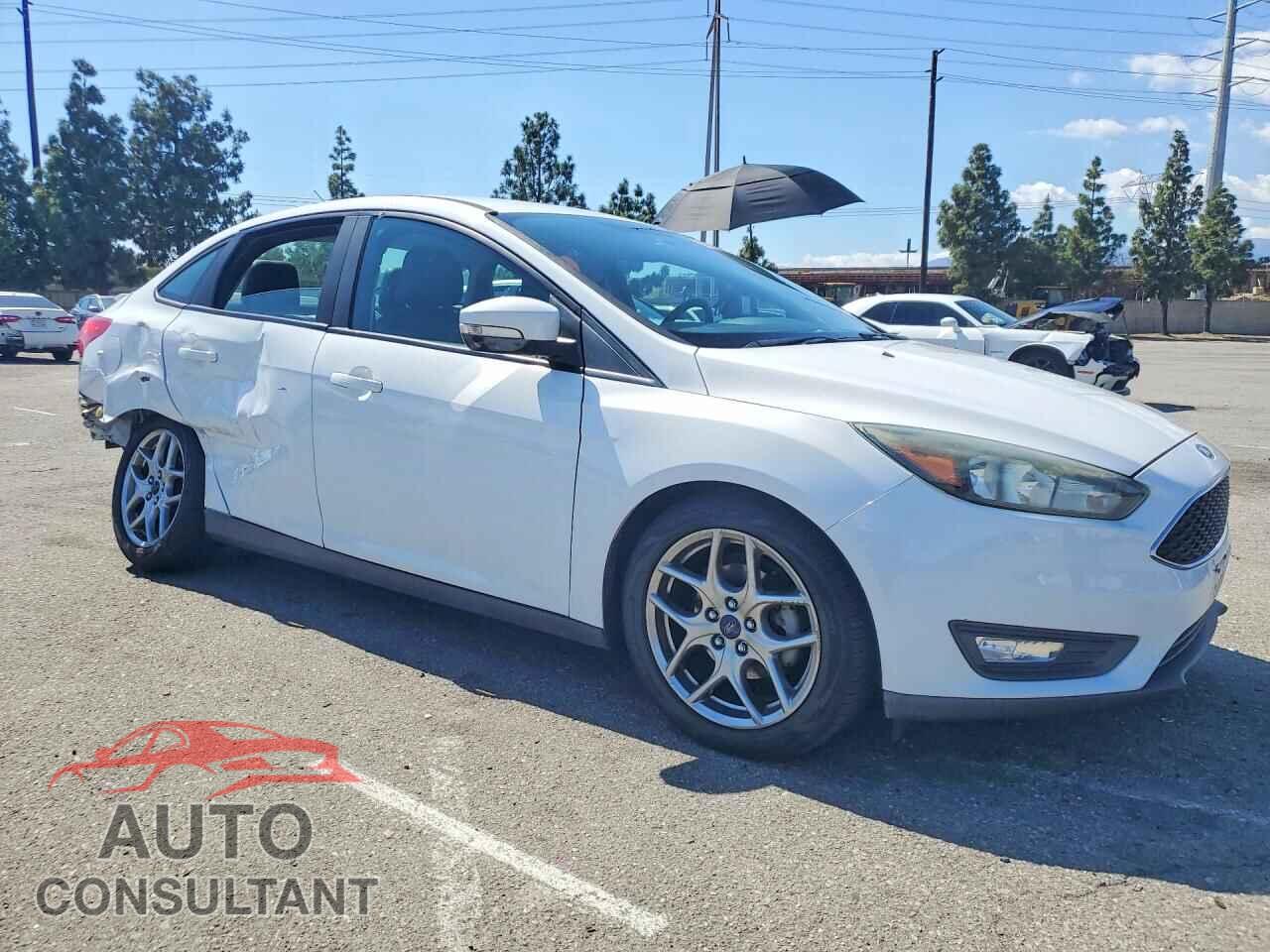 FORD FOCUS 2015 - 1FADP3F25FL231805
