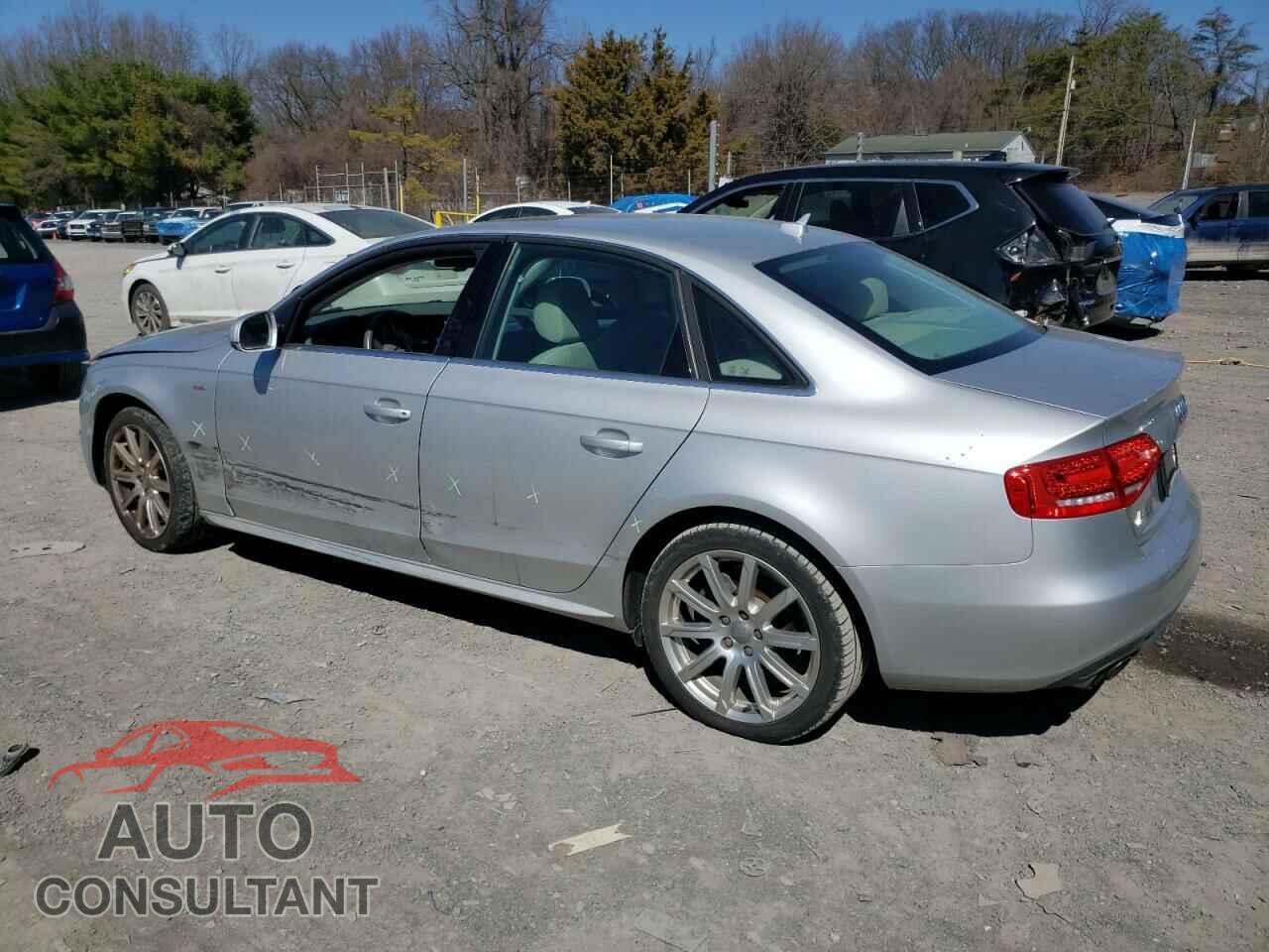 AUDI A4 2012 - WAUFFAFL7CN018175