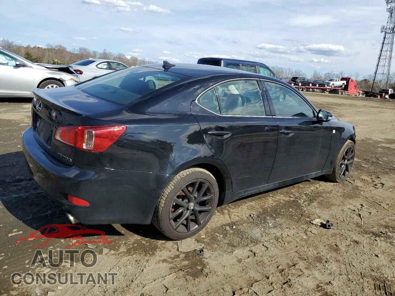 LEXUS IS 2011 - JTHCF5C25B5047535